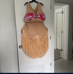 Halloween Hawaiian Lady