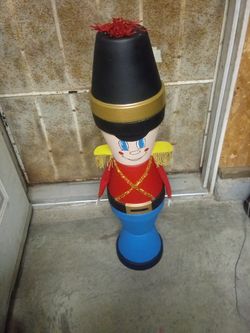 Toy soldiers