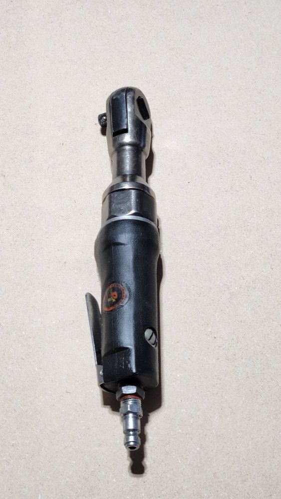 Performance Tool 3/8 Air Ratchet