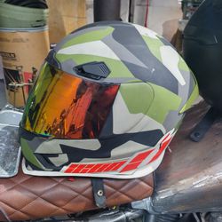 Icon Helmet 