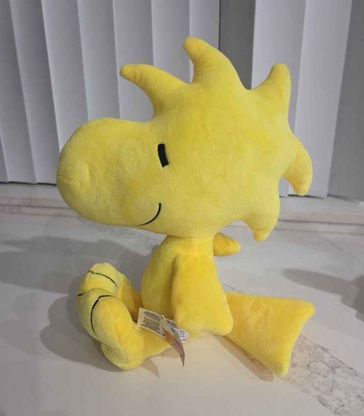 PEANUTS Woodstock 12" Plush adorable NWT from cedar fair
