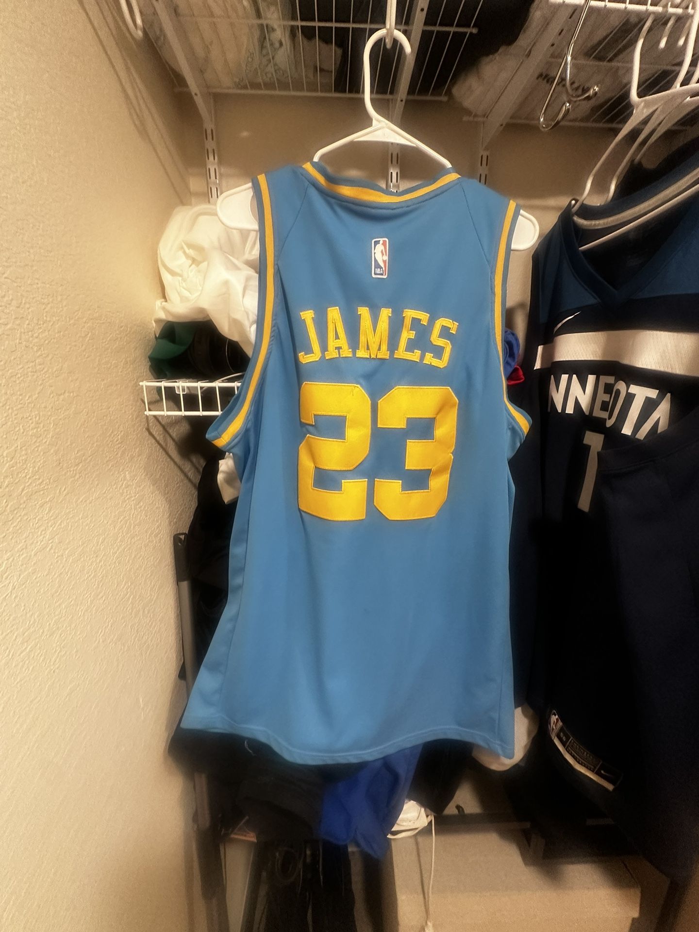 Jerseys Throwback Lebron James
