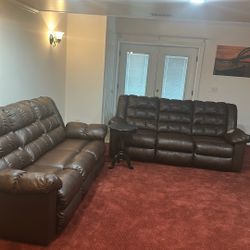 2 Leather Sofa With Incliner  $450