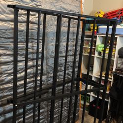 Free Metal Frame Full 