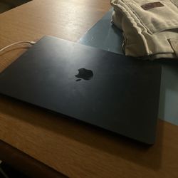 MacBook Air M2 2022