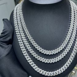 Iced Out 8mm VVS Moissanite - PASSES DIAMOND TESTER 