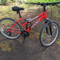 Mountain Bike Fuji 8 Speed
