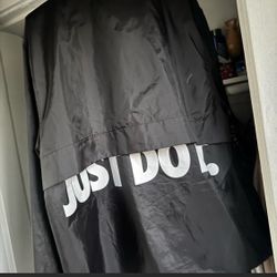 Nike windbreaker
