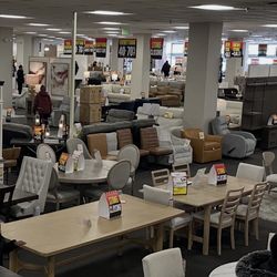 Dining Room Tables and Chairs- STORE CLOSING