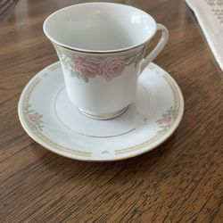 Set Of 12 Coffee Cup And Saucers  