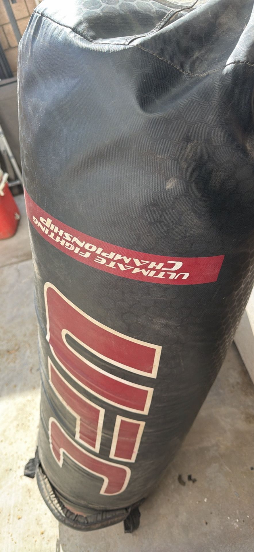100lbs UFC Punching Bag 