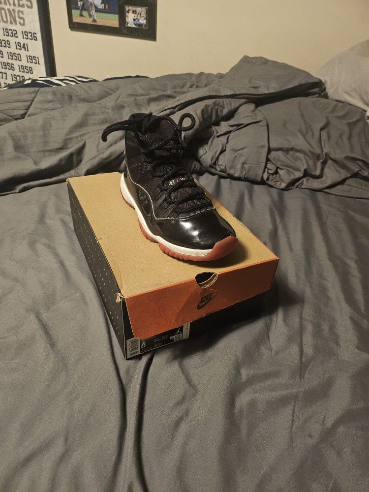 Jordan 11s