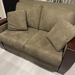 2 Piece Set - Suede couch and Love Seat - Great Condition