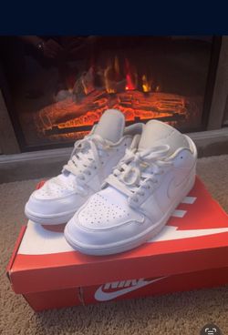 White Air Jordan 1 Low Men’s 10.5