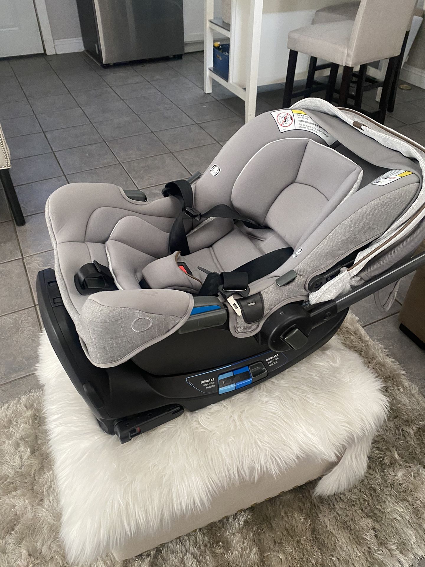 Nuna Infant Car Seat