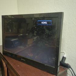 Emerson 28 Inch Flat Screen Tv. Remote Not Included 