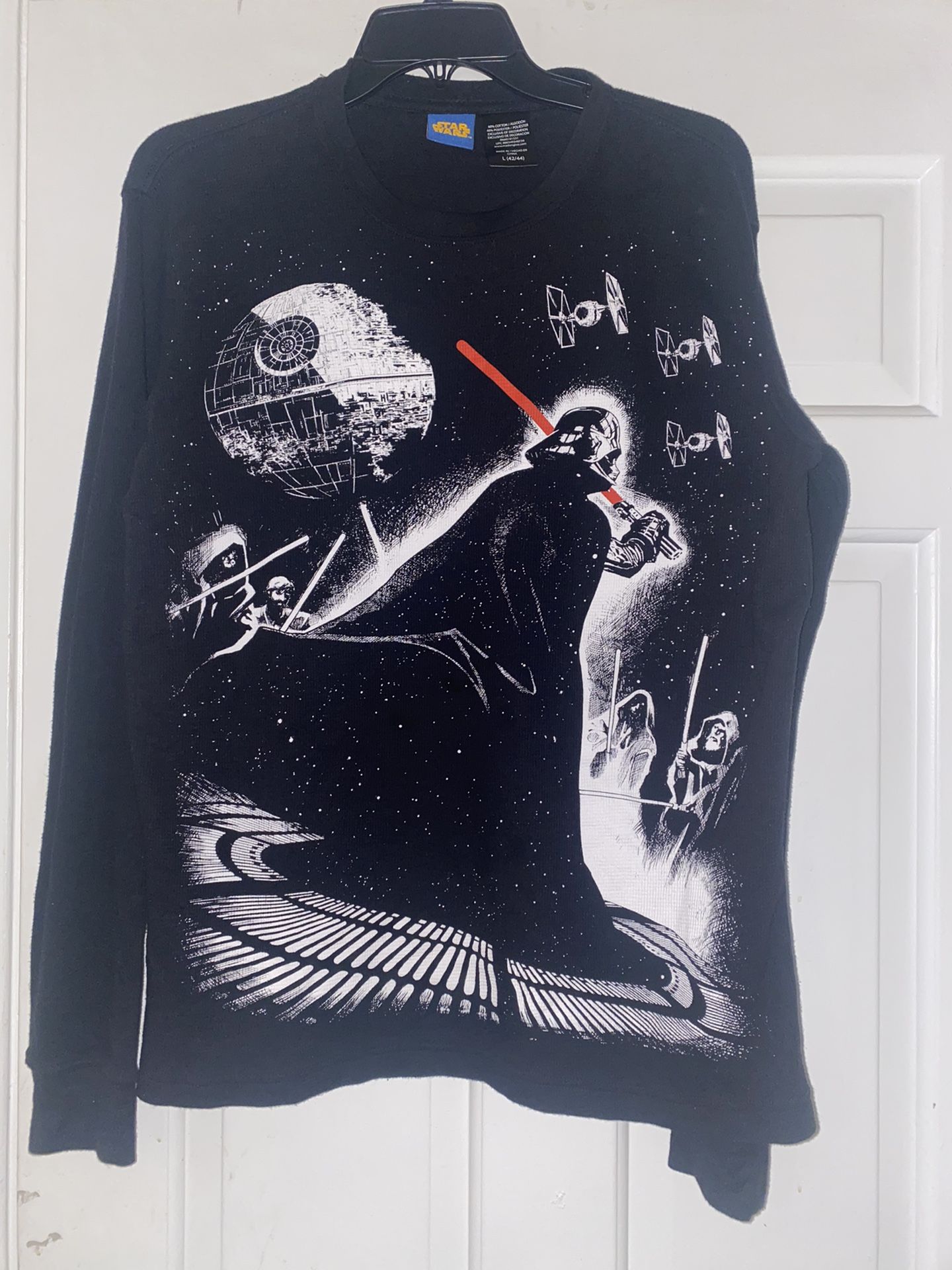 Rare Star War Darth Vader vs Jedi long sleeve L