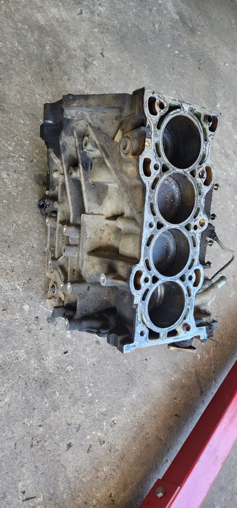 Ford 2.3 Engine Block. Ranger