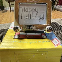 Etch A Sketch 