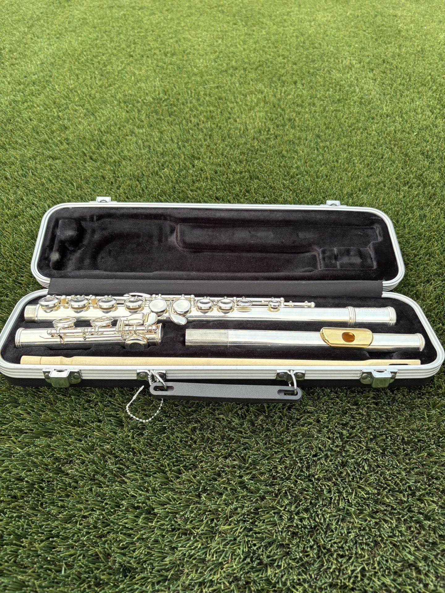 Jupiter Flute CEF-510 (great condition) Tested fully functional