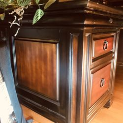 Free!! Executive Solid Wood Desk – Traditional Style Espresso & Cherry Finish    