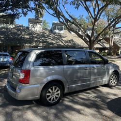 2015 Chrysler Town & Country