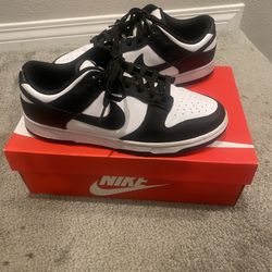 Nike Dunk Low Panda