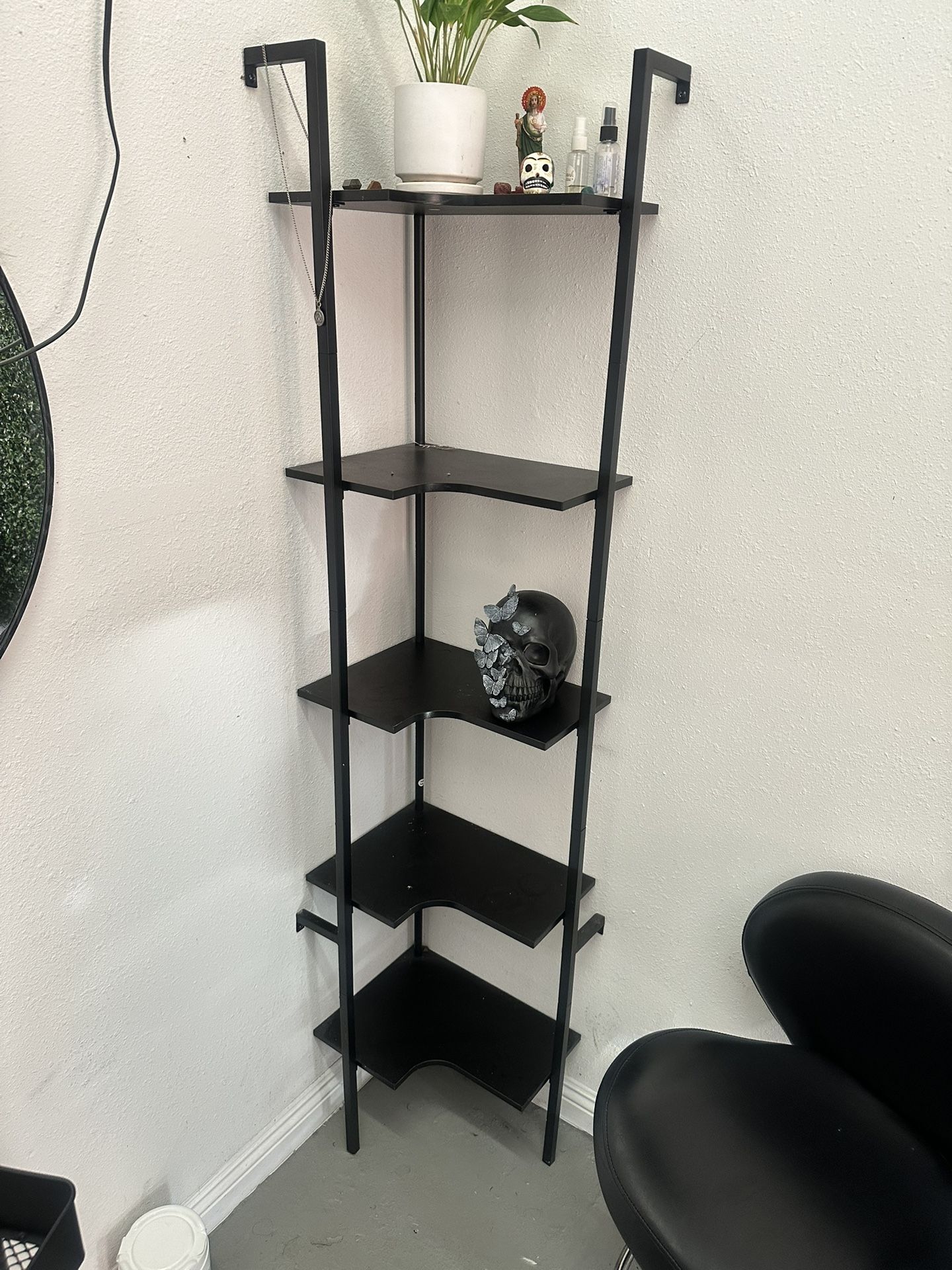 USED-Industrial 5 Tier Corner Shelf Stand Metal Frame Corner Shelves Brown