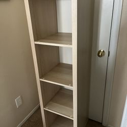 IKEA Kallax 4x1 Bookcase/Cubbies