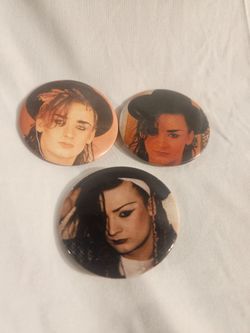 BOY GEORGE 80s VINTAGE BUTTONS