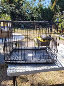 Dog crate