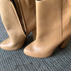 New Aldo ankle boots