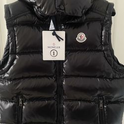 Moncler vest 