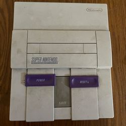 Super Nintendo Console 