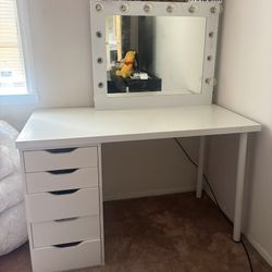Makeup Vanity