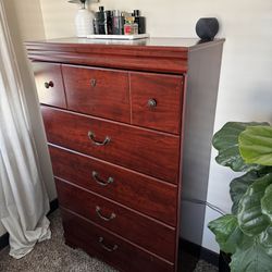Cherry Solid Wood Dresser And Chest