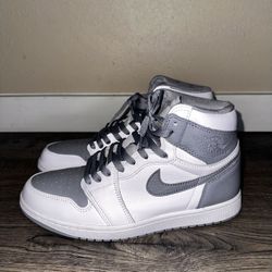 2022 Air Jordan 1 Retro High OG 'Stealth'