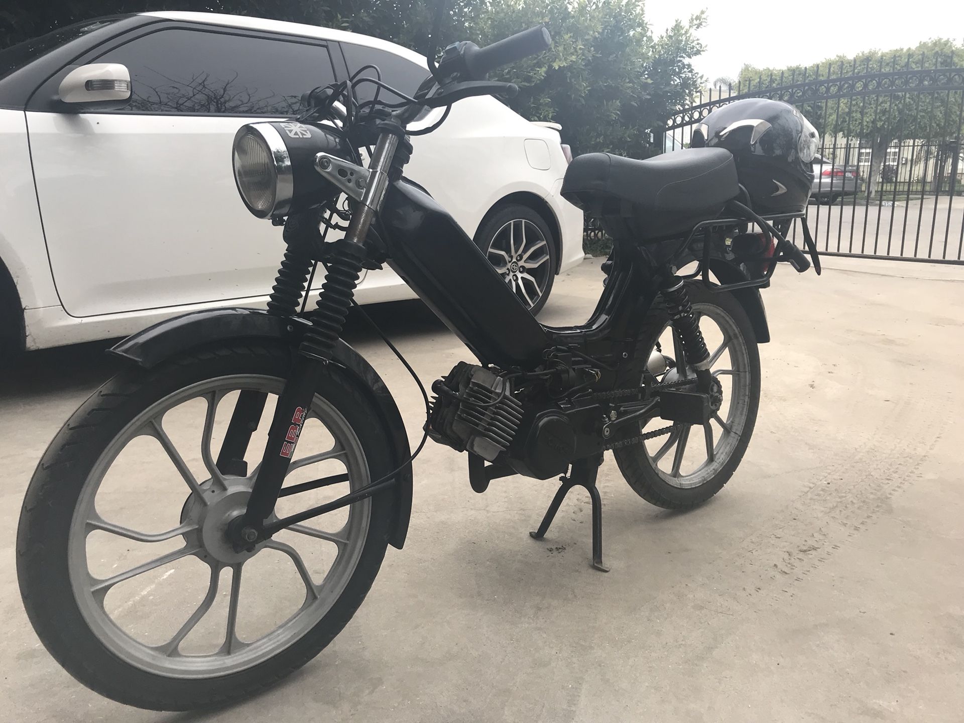 Tomos moped