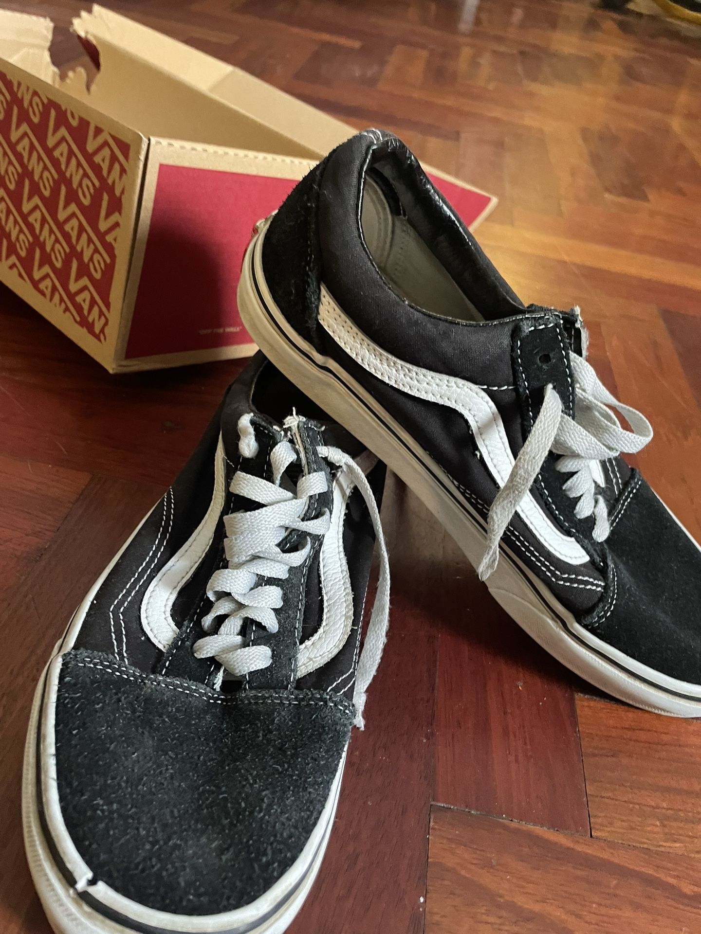 Vans Old Skool Shoes