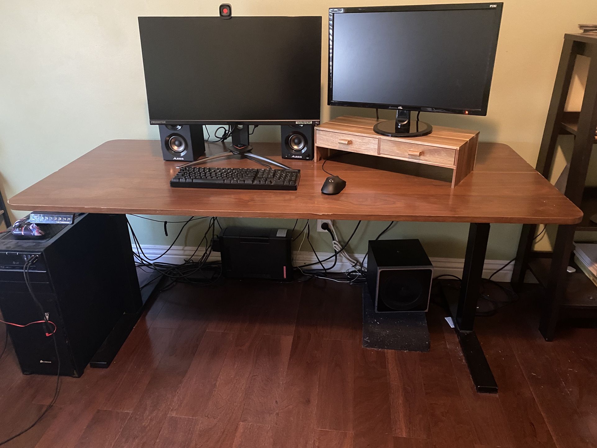 Autonomous Standing Desk X-Large Model