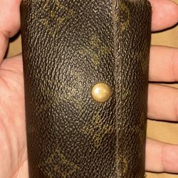 Designer Monogram Key Holder 