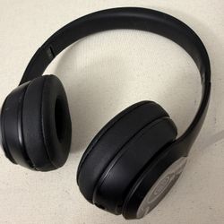 beats solo 3 wireless headphones black No Power 