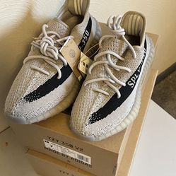 yezzy 10.5