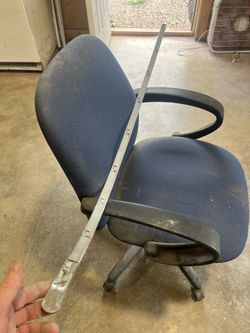 47 to 54 Chevy truck hood center trim