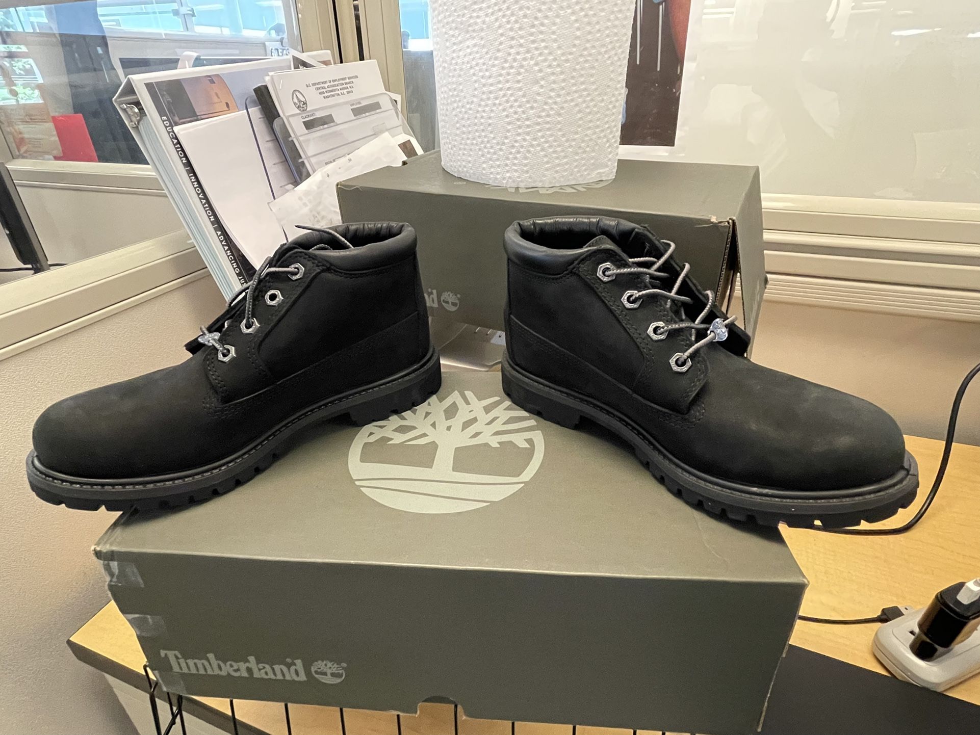 Timberland Nellie Waterproof Chukka Boots Black Nubuck 023399 Size 6M/M