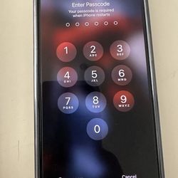 Unlocked iPhone 15 Pro Natural Titanium, 128 GB