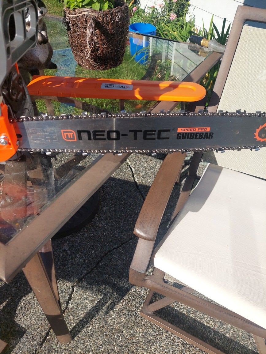 New Neotec NCS6200 chainsaw 