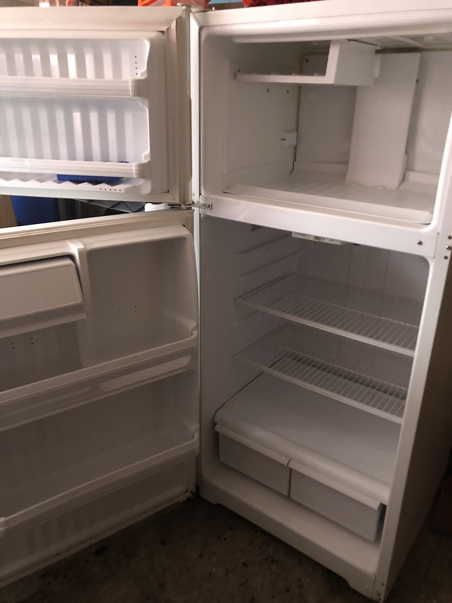 Refrigerator