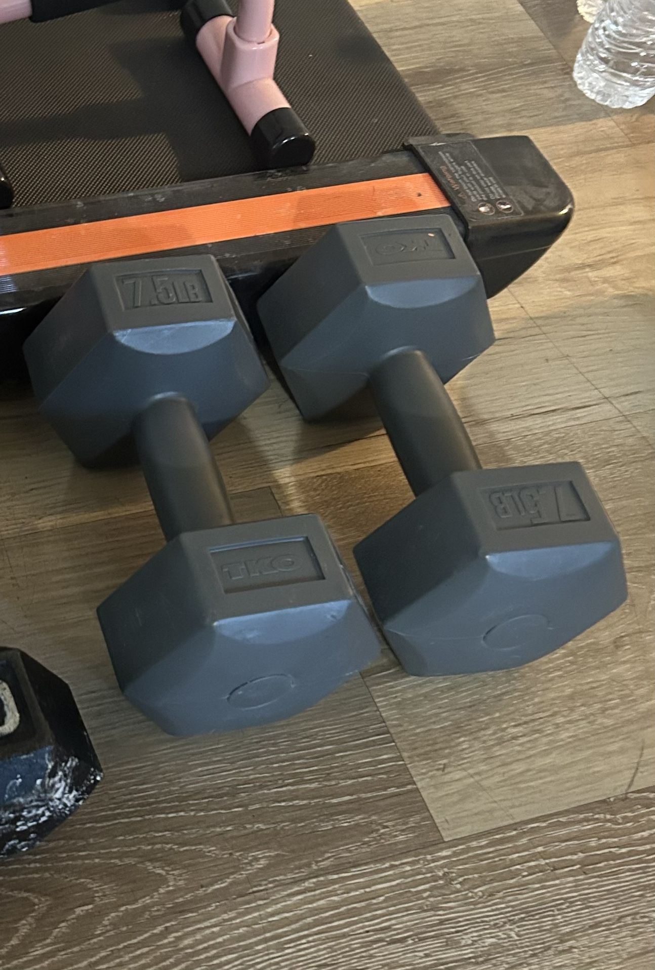 7.5 Pound Weights