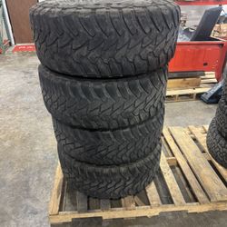 4 Sets of Tires 